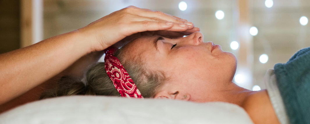 Unlock the Healing Power of Reiki: Reiki Benefits to Transform Your Life